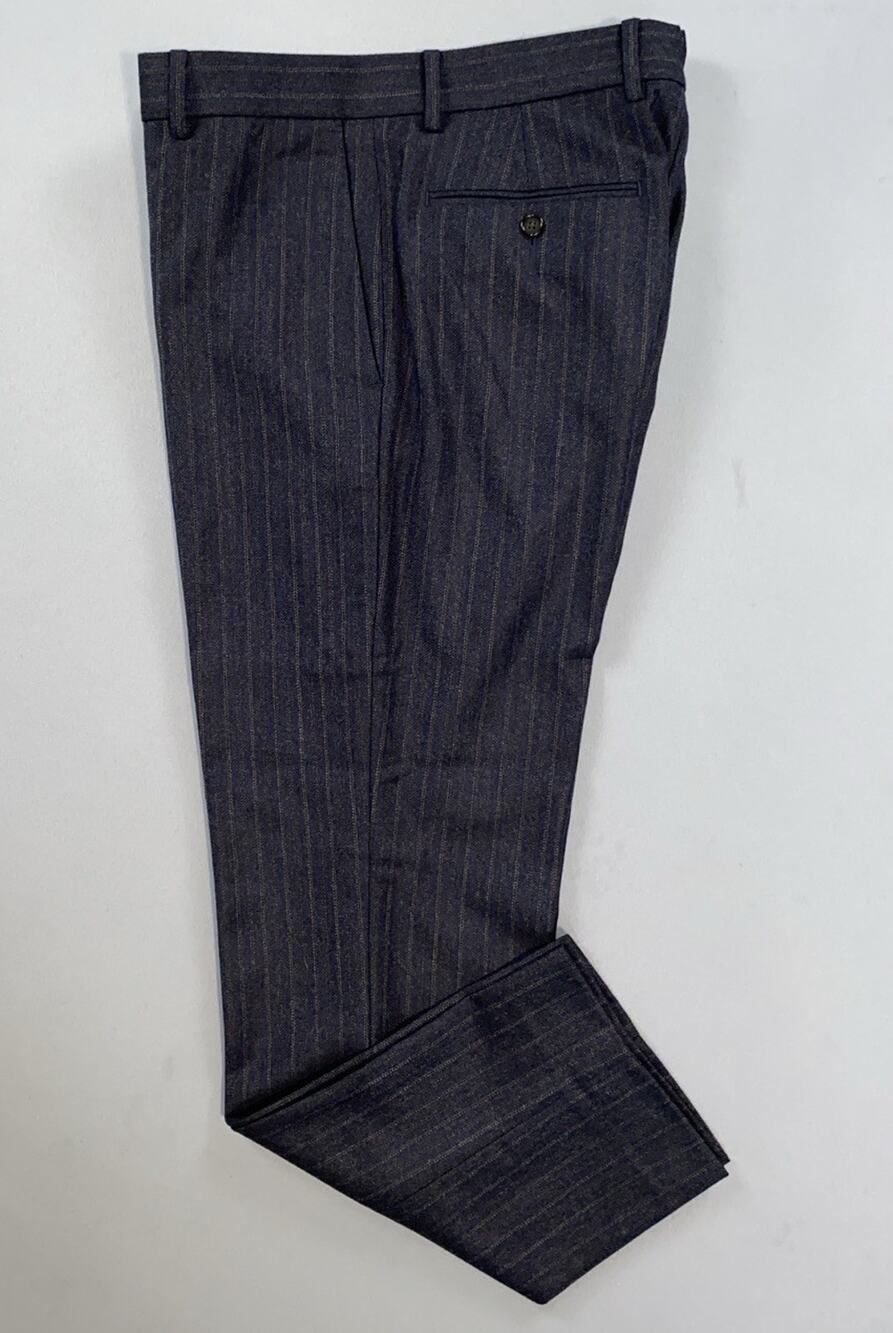Banana Republic Marzotto Super 110s Wool Flannel Dress Pants. Gray Stripe, 33X29
